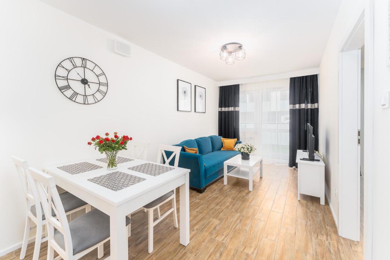 Lily Apartment Kołobrzeg Exterior foto